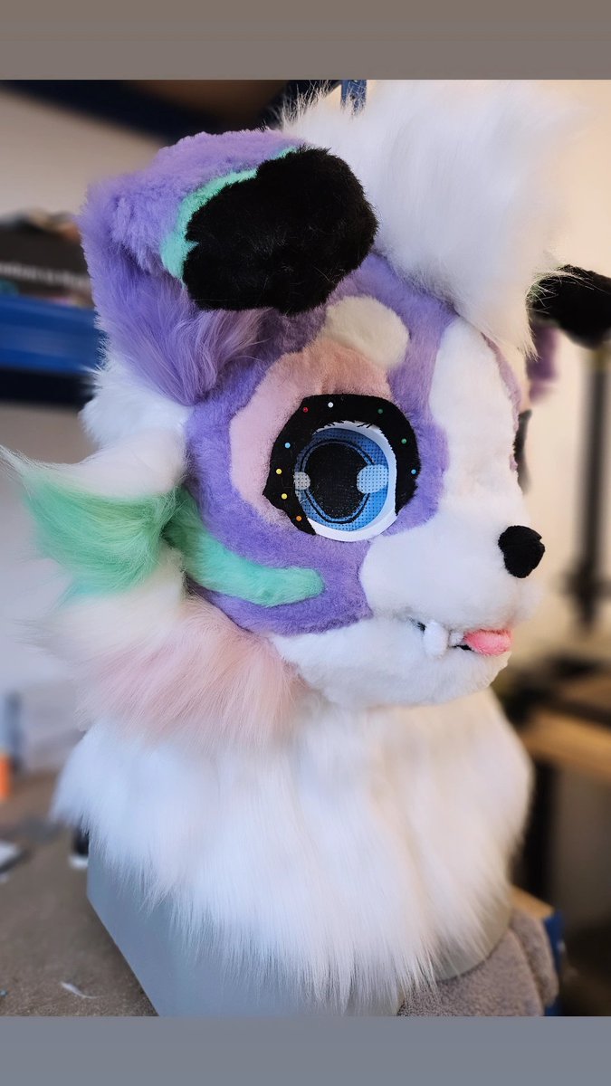 Floofer woofer! Had to get some eyelash material but will finish that today. #furry #fursuitmaker