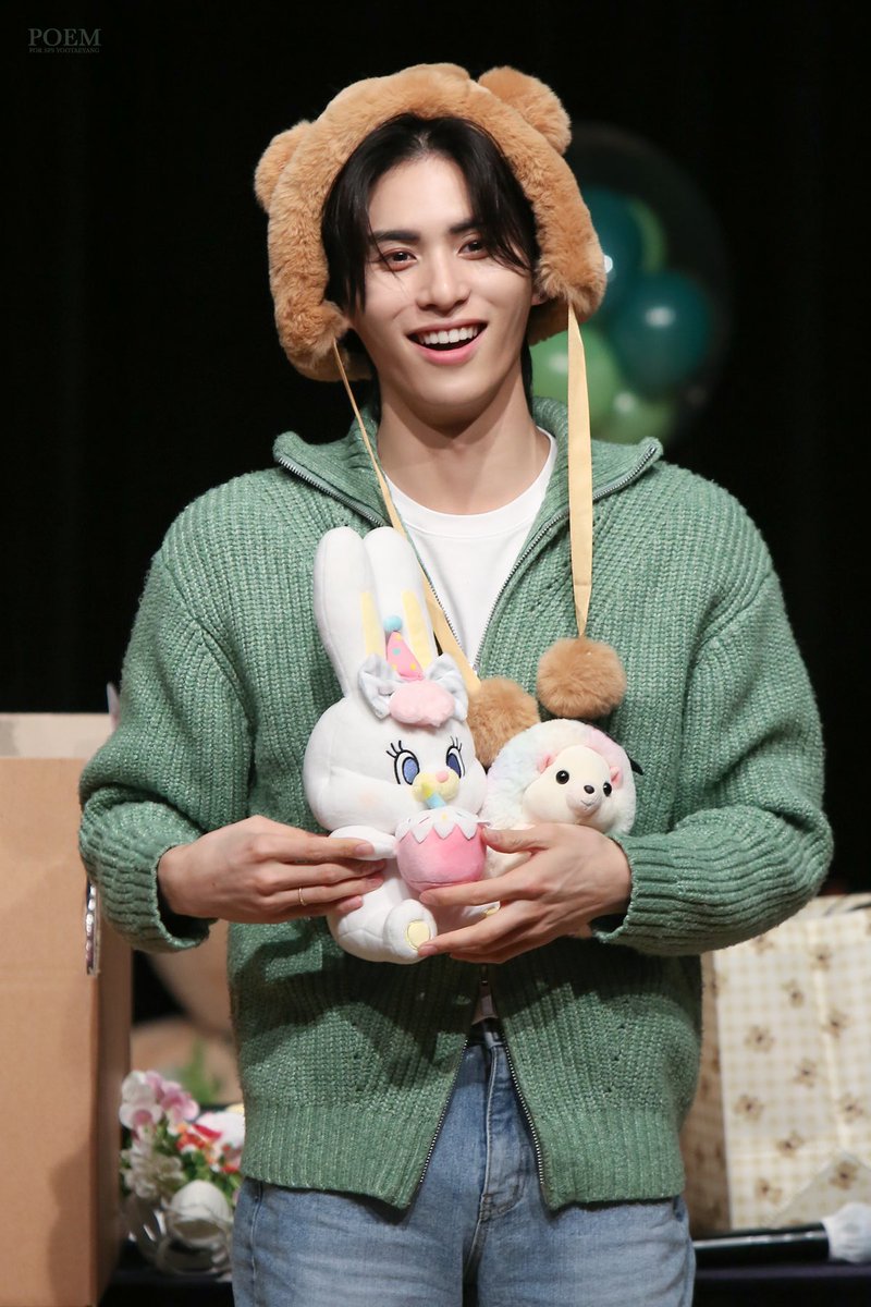 230228 애플뮤직

#절대_지지않을_태양이의_날
#항상곰다_유태양_생일축하해
#HAPPYTYANGDAY
#SF9 #유태양 #YOOTAEYANG