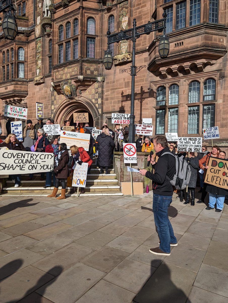 coventrytuc's tweet photo. .@coventrycc decided on £20m cuts to jobs and services and rises in fees and charges instead of fighting a serious campaign against the government for the restoration of funds stolen from our city. 
Our protests to save jobs and services will continue #UCU #Unite #Unison #CRASAC https://t.co/zm33AVo7b9