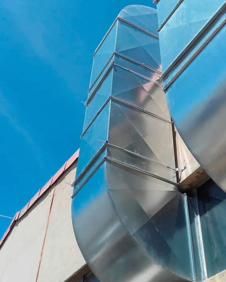Ramess_Ug's tweet image. Air-conditioners for homes, shops, offices and commercial buildings, providing heating and cooling solutions.
●Ventilation & Ductwork
Whether it is Ventilation for domestic or commercial buildings, we are able to both fabricate, supply and install.
Contact/WhatsApp 0758816348