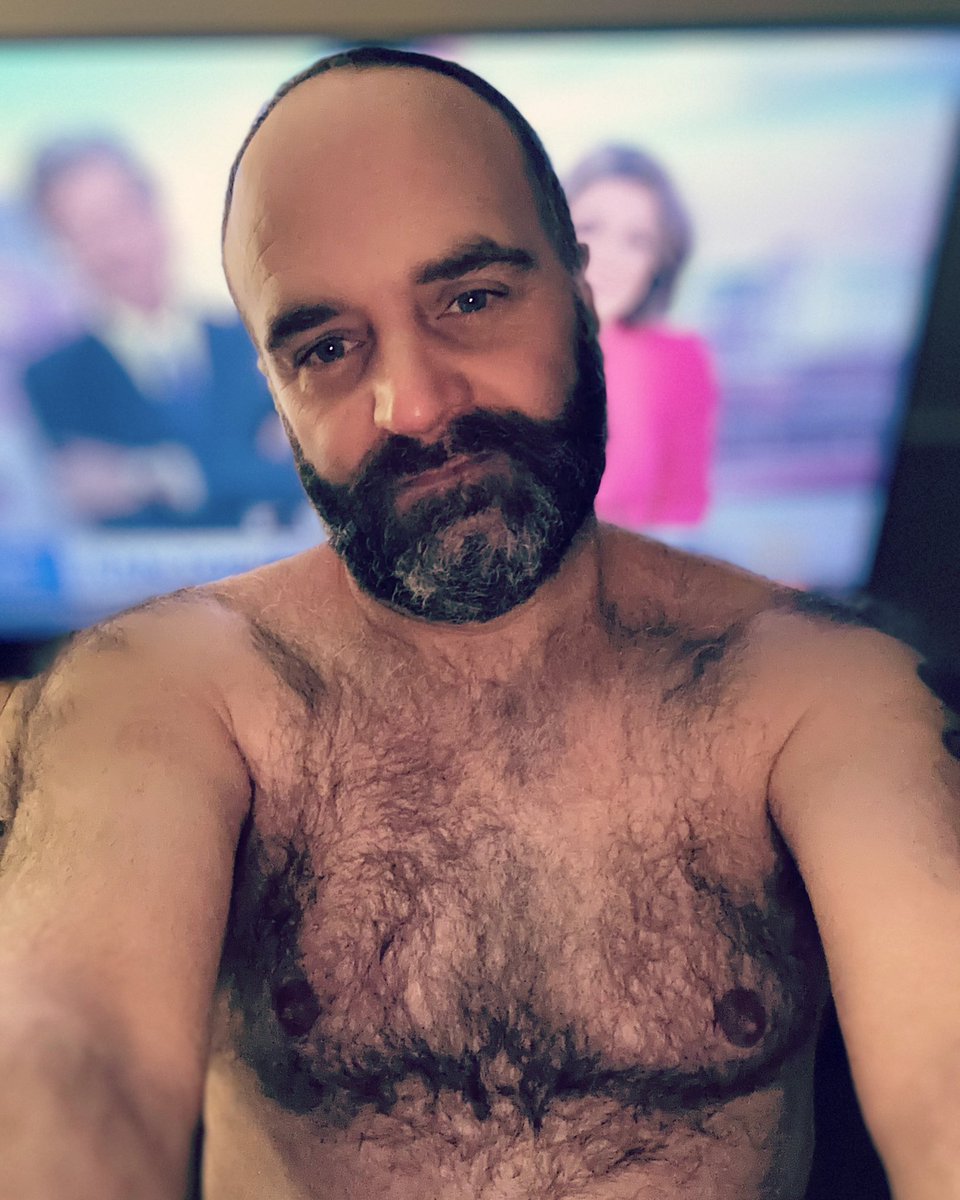 Happy Tits Out Tuesday 🐻😈❤️ #TOT #bodypositivity #Bears