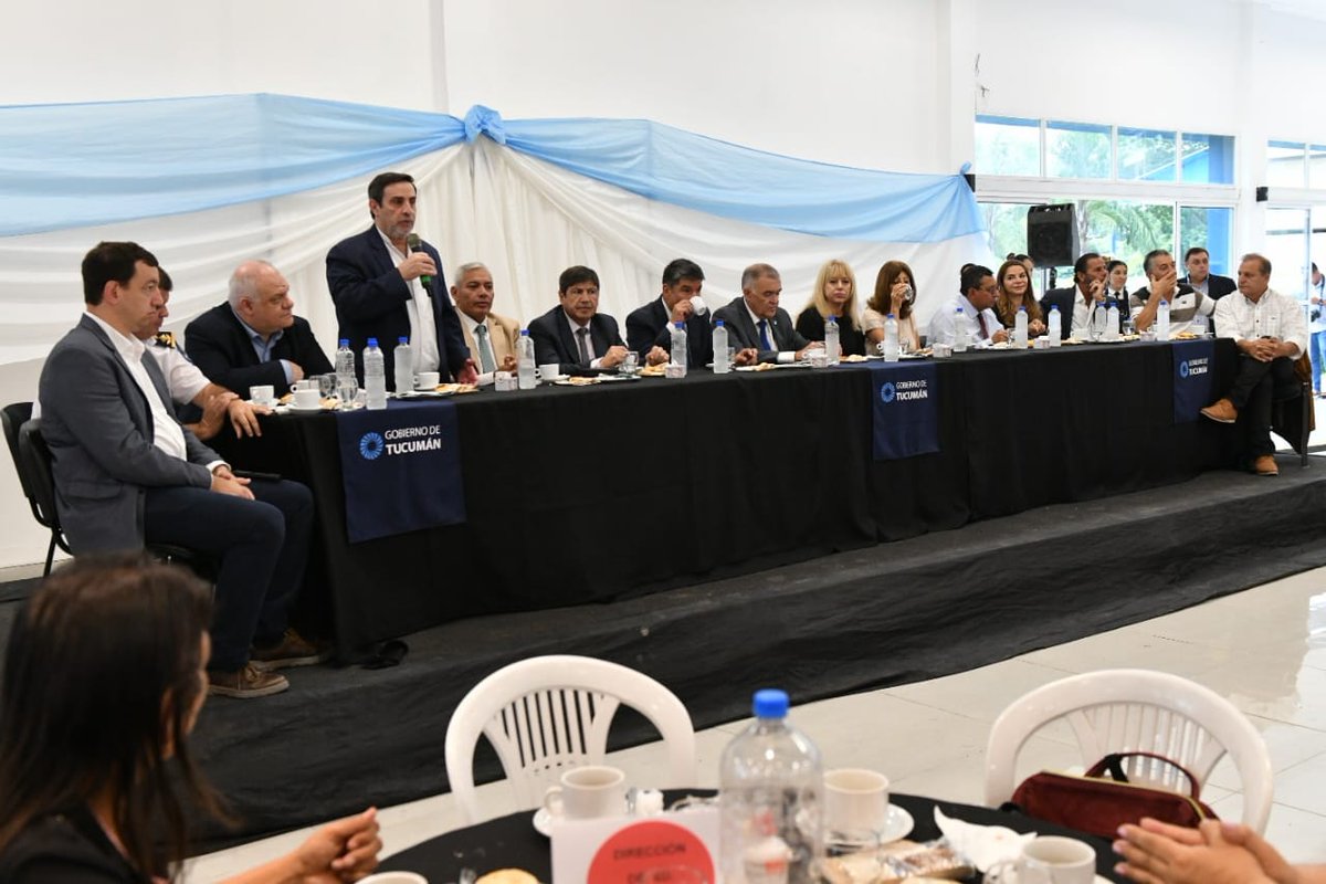 ernestoggr0's tweet photo. Nuestro ministro Federico Masso, será quien atenderá las necesidades nutricionales de los niños y niñas que a diario concurren a las escuelas de esta manera, con este programa se articularan desde todas las áreas del estado asistencia en este nuevo año lectivo. @FEDEMASSOTUC https://t.co/iPal8iZJg8