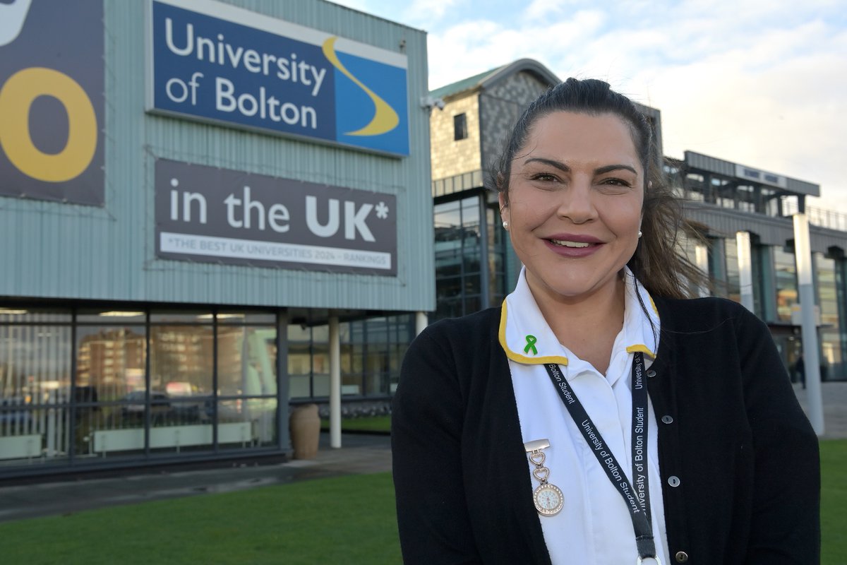 Congratulations🎉 #BoltonUni🎓#Nursing student makes it to the final of a prestigious national awards competition. Learn more: bit.ly/3P0NrDX #WeBelieveInYou🐝#BoltonHealth #Bolton