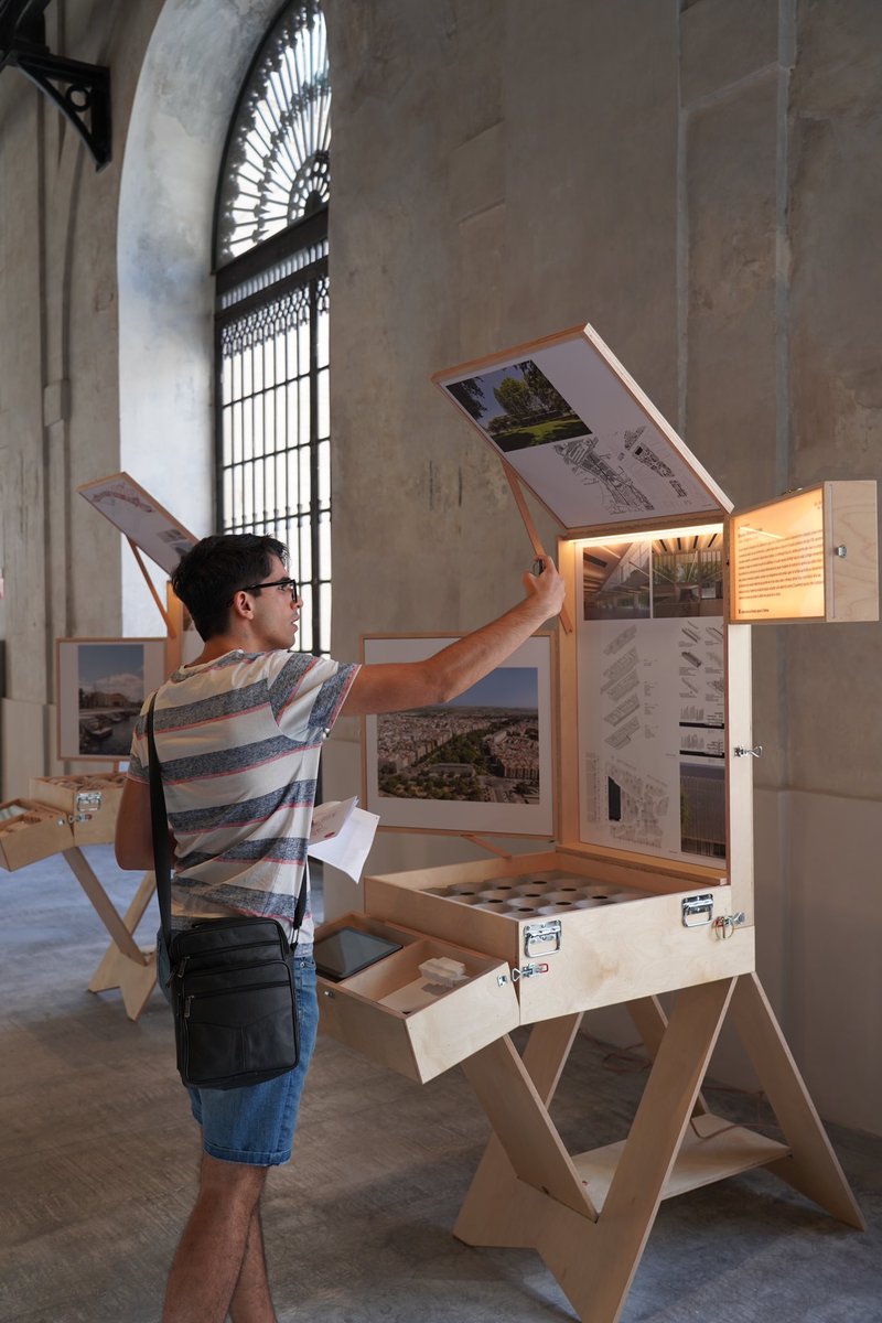 kohantoys's tweet photo. Qué lindo cuando saben *cómo* mostrar arquitectura. Esto es de la Bienal Española de Arquitectura y Urbanismo en Sevilla. https://t.co/eHmNxY0QLu