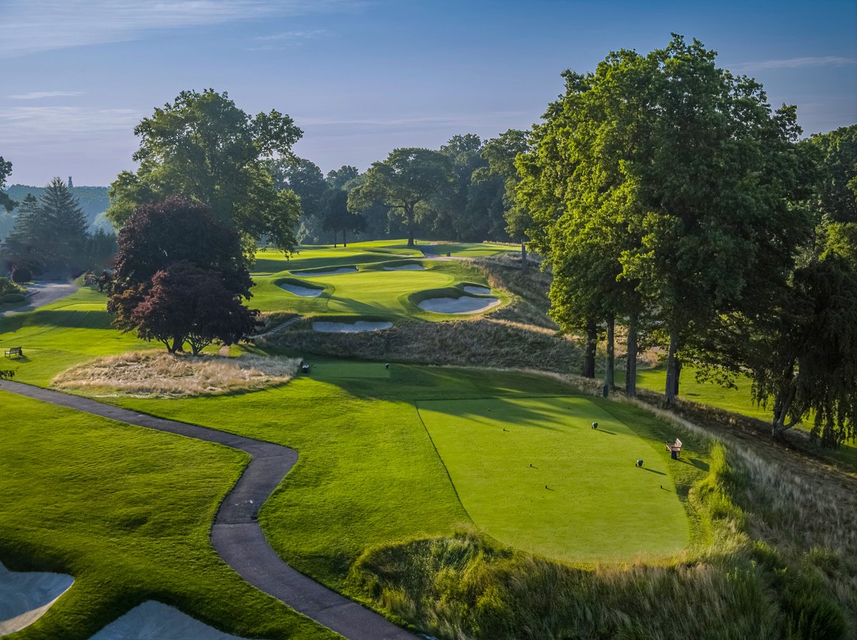 Metropolis Country Club tweet media