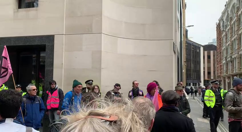 The insurance industry is facing larger losses due to floods, fires and storms. They could stop insuring #fossilfuel projects, but instead stop selling coverage to climate disaster prone areas.

Insurance is meant to protect communities not destroy them!

#Insureourfuturenow