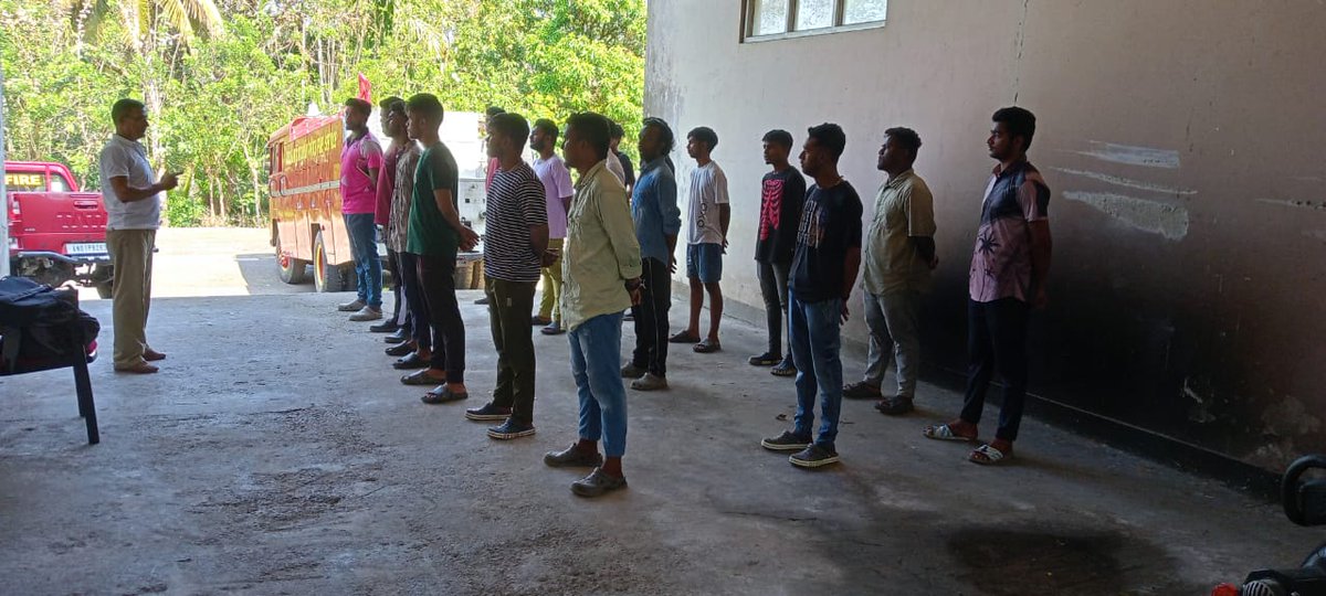 FireService_ANP's tweet photo. To develop the skill on Fire &amp; Life Safety amongst the 'Fire Mitra' enlisted for shouldering with Fire Fighters, in an any eventualities, #FSFerrarGunj started to  impart adequate training, on 27.02.2024.

Well Done Team Fire. https://t.co/UBMSfBH3nl