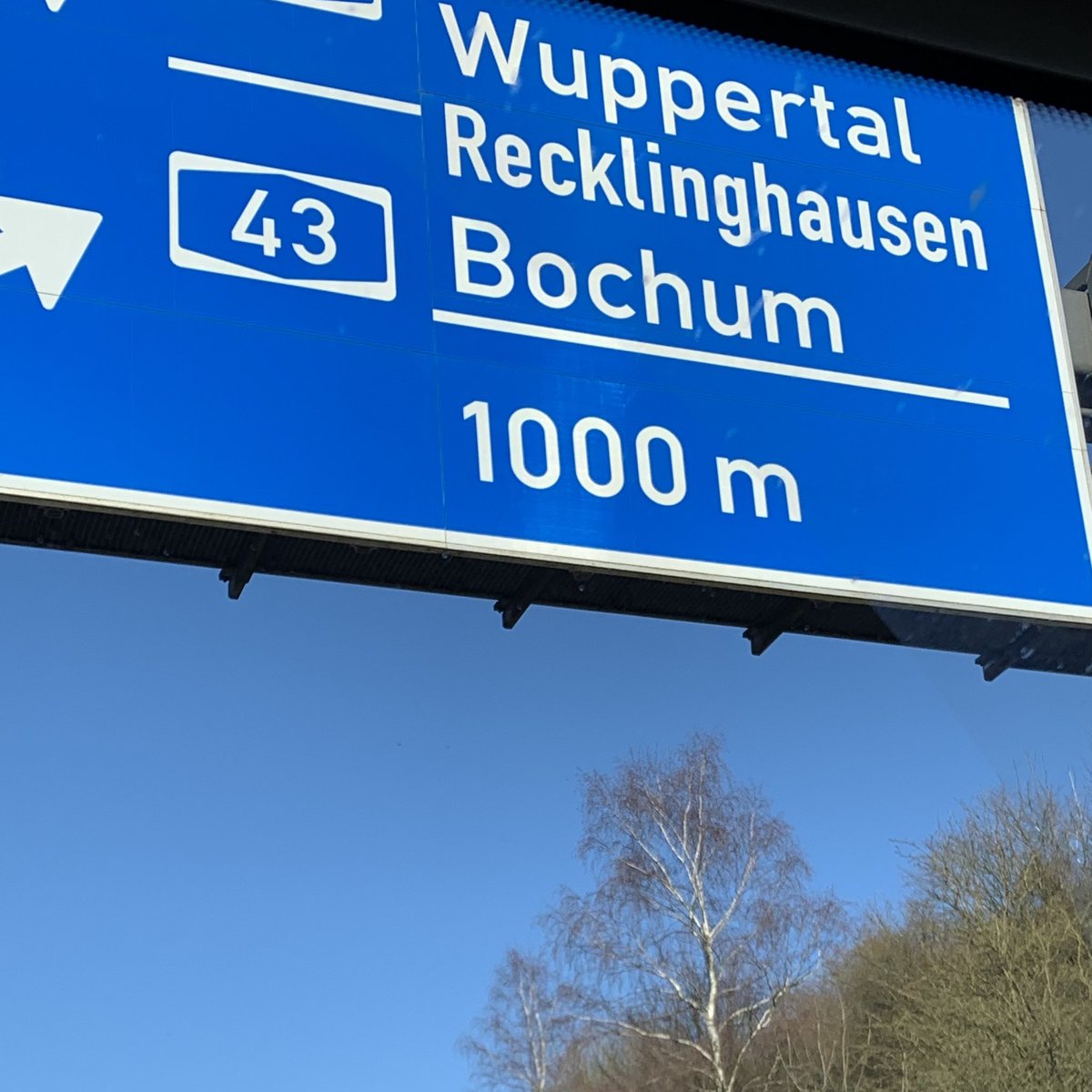 j_romstadt's tweet photo. Auf geht's zur #DGfS2024-Tagung @ruhrunibochum! https://t.co/BLvbwaQUgX