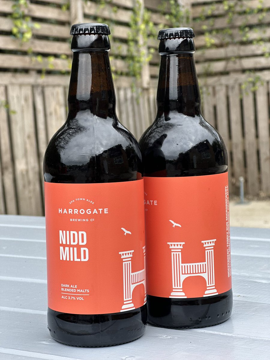 HarrogateBrewCo's tweet photo. NIDD MILD 3.7% 🙌 🍻 You may have tried this dark and malty ale on the bar - it’s now available in bottle !⁣
⁣
Look out for hints of coffee, tobacco and liquorice:⁣
⁣
https://t.co/buUDR8JapI⁣
⁣
#harrogatebrewingcompany #harrogatebrewery #harrogate #knaresborough #mildbeer https://t.co/otbUFWFRtX