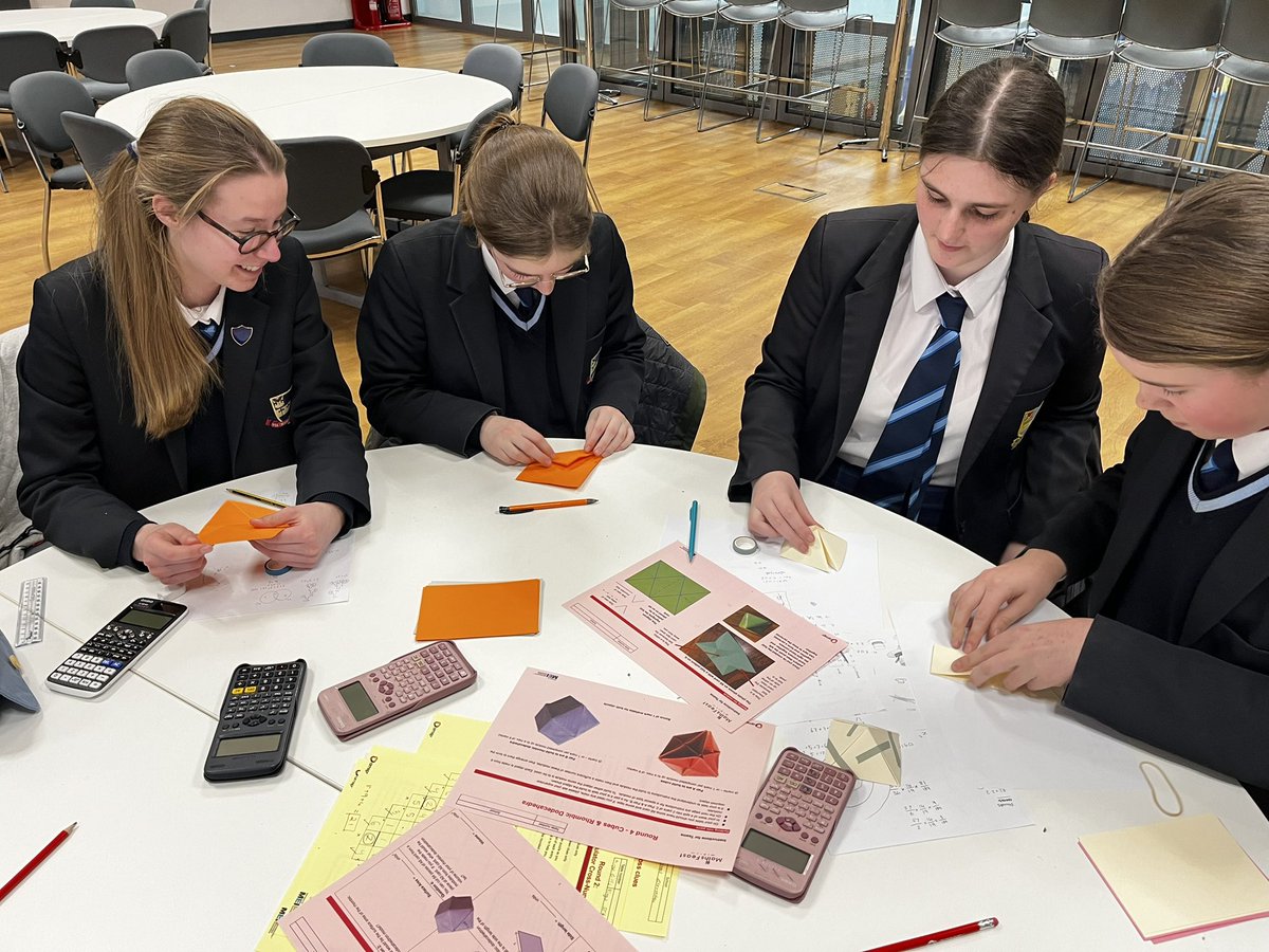 4th Form students have had an excellent afternoon solving some tricky puzzles and problems at the <a href="/Advanced_Maths/">AMSP - Advanced Mathematics Support Programme</a> Maths Feast at <a href="/WorcesterUni/">Worcester University</a> 🤩