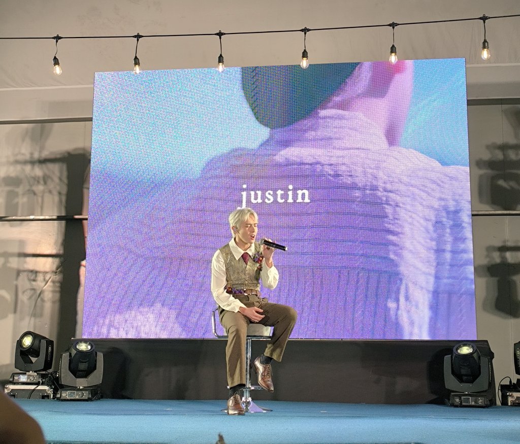 congrats jah, always proud of u! presscon ni justin #justin #surreal #JustinSurrealPrivateLaunch