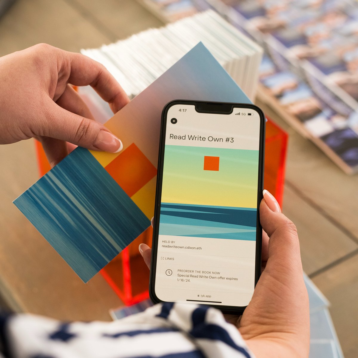 Here's how we created the generative NFT artwork for the limited edition Read Write Own bookmark ⬇️

About the NFT:

One of our main goals was to make the NFT as web3-native as possible and put everything 100% onchain. Each RWO NFT is generated onchain as an SVG and is a unique