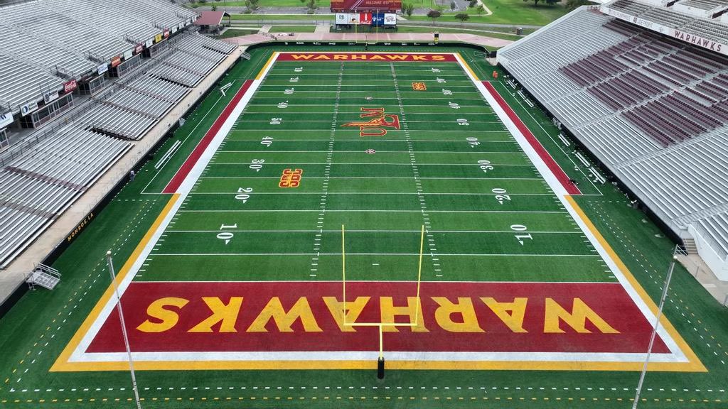 Fred Clark 🌟 (@fredclark0) on Twitter photo #AGTG Blessed to receive an D1 offer from <a href="/ULM_FB/">ULM Football</a> ‼️
<a href="/davlw/">Davern Williams</a> <a href="/bryantvincent44/">Coach Bryant Vincent</a>
<a href="/JeritRoser/">Jerit Roser</a> <a href="/samspiegs/">Sam Spiegelman</a>
@CallMeCoach_11 @WossmanWildcat_
#TheBestIsOnTheBayou #Warhawks #AGTG Blessed to receive an D1 offer from <a href="/ULM_FB/">ULM Football</a> ‼️
<a href="/davlw/">Davern Williams</a> <a href="/bryantvincent44/">Coach Bryant Vincent</a>
<a href="/JeritRoser/">Jerit Roser</a> <a href="/samspiegs/">Sam Spiegelman</a>
@CallMeCoach_11 @WossmanWildcat_
#TheBestIsOnTheBayou #Warhawks