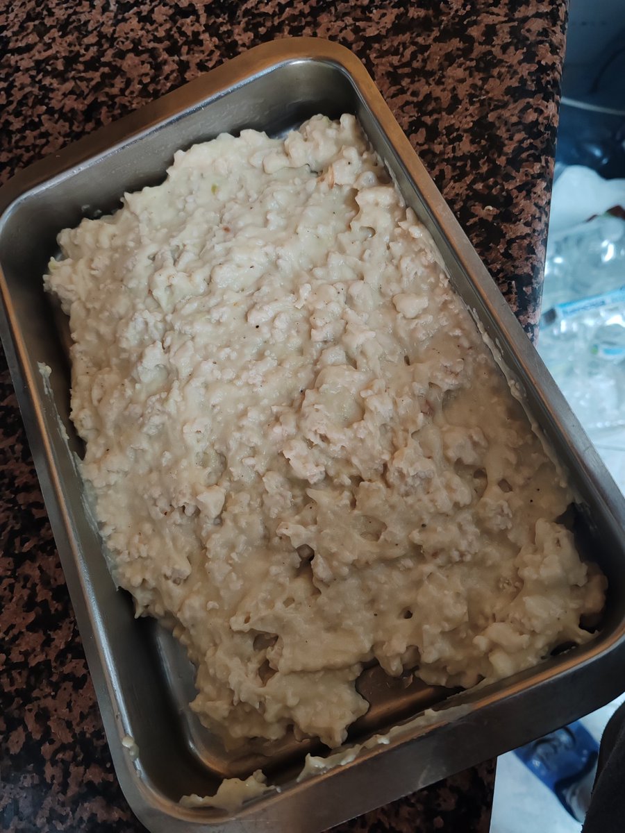 MariaLeivag's tweet image. Toca preparar las croquetas sin gluten de pollo para @BilbaoXandra y @Iris_CU93 (y para los/as autores/as de confianza) que estarán en el #LibroForumSevilla este fin de semana 🥰🔥 @KmleonBooks