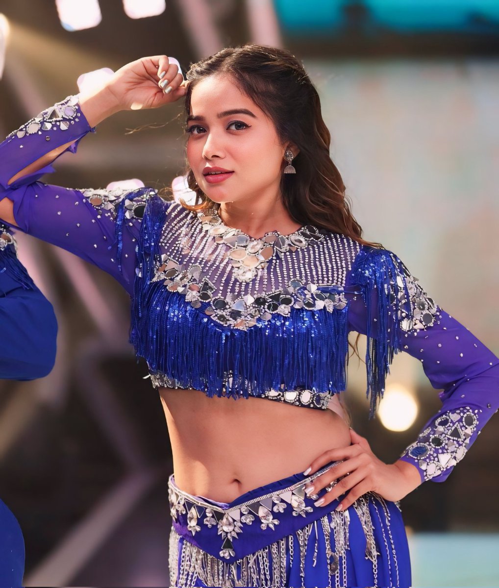 Have followed #JhalakDikhhlaJaa & must say that #ManishaRani is killing it & she is the only deserving winner.