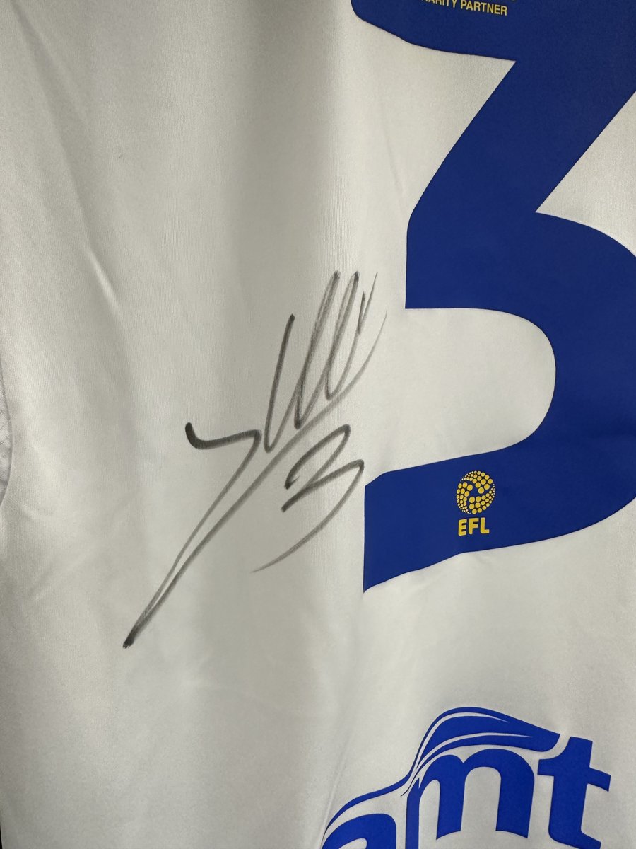 ¡SORTEO DE LA CAMISETA DE JUNIOR FIRPO FIRMADA! 

Solamente tienes que hacer RT y seguir a nuestros amigos de <a href="/LUFCes/">Leeds United Español</a> ✅🤩

Anunciamos el ganador en los próximos días, SUERTE 💚