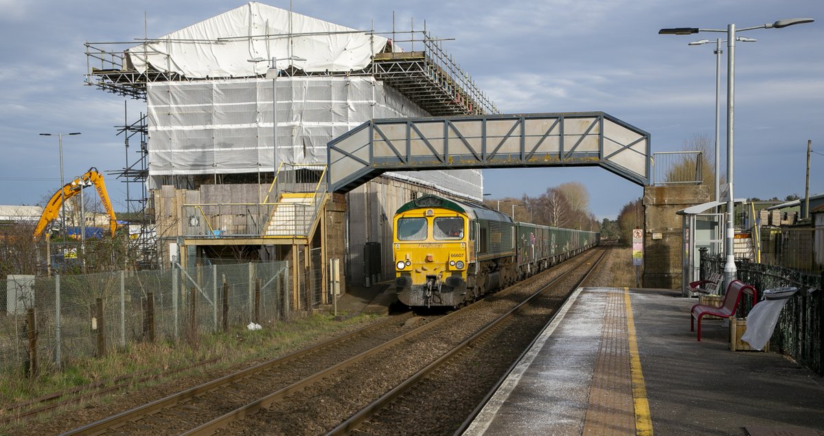 Freightliner Class 66/6 No.66607 at Brandon on 27th February 2024 working 6M55 15:17 Brandon DGL-Tunstead empty boxes.#class66 #Brandon