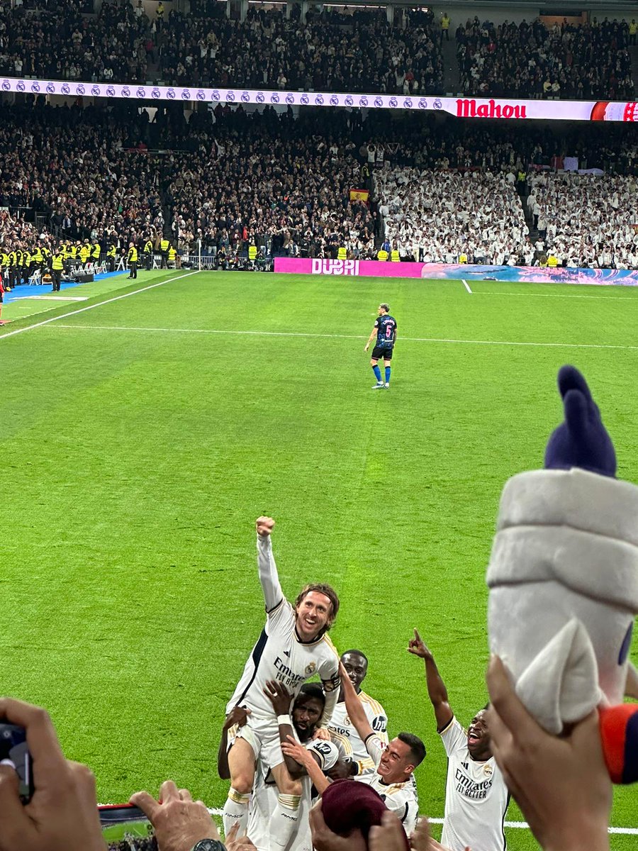 goldbito23's tweet photo. @realmadrid https://t.co/FwCeLRXSI4