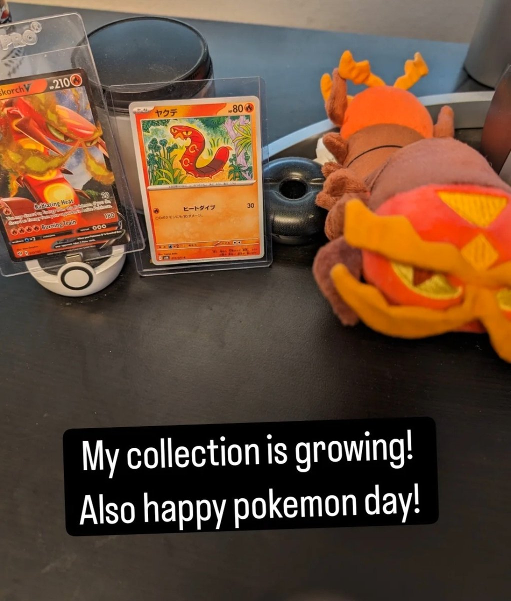 Happy Pokemon Day Everyone!

Of all the bug Pokemon, Grevious is one of my favorites!

Grevious is my Sizzlipede turned Centiskorch, but the EDEMARMY already knew that...

What is your favorite Pokemon?