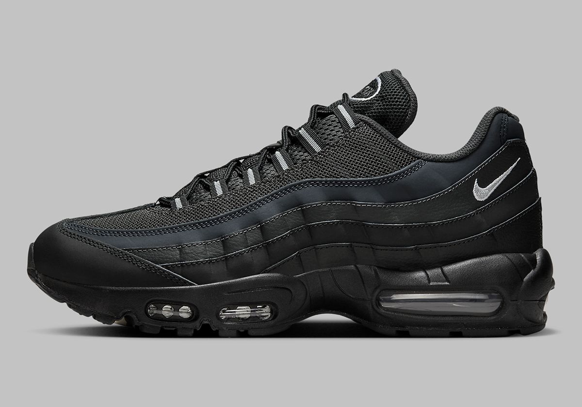 nike air max 1 stealth