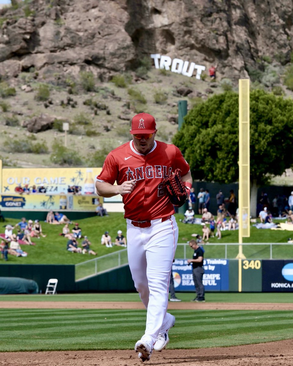 Pics that go hard 🔥 📷: @Angels