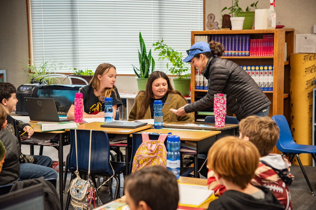 YubaWater's tweet photo. We had a blast delivering #salmon eggs to @YubaCounty schools recently as part of the #FishintheClassroom program we support, which teaches kids about fish lifecycles and healthy watersheds. Young fish are released into the wild once they're big enough!

🔗https://t.co/w6UzySTDho https://t.co/QoDHDpbmZI