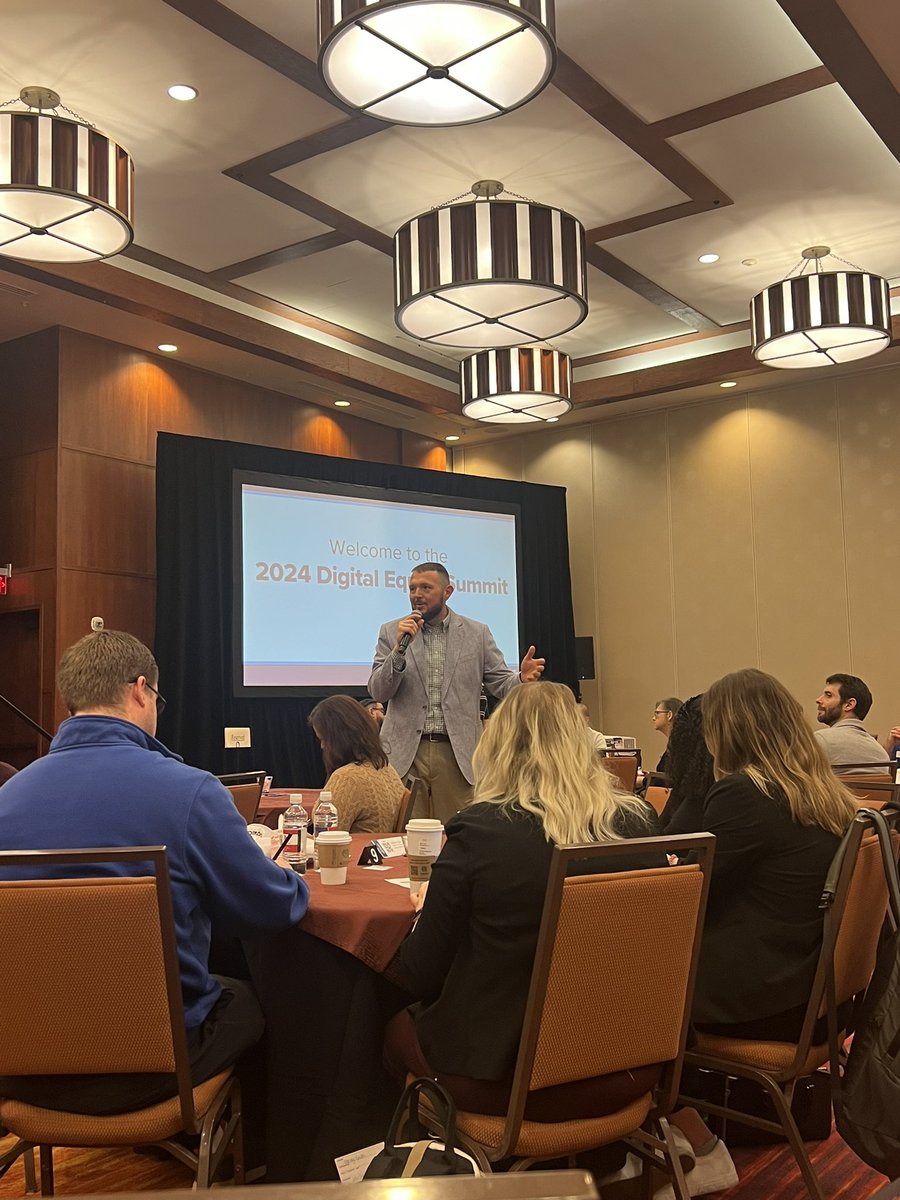 AmandaLichKY's tweet photo. Outstanding opportunity to learn, share &amp; network with fellow stakeholders at the 2024 Kentucky Digital Equity Summit! Proud of @ATT’s work in this space, but there is still much to be done to provide internet #access, #adoption &amp; #affordability for Kentuckians! #ATTEmployee https://t.co/eseqRdjyBf