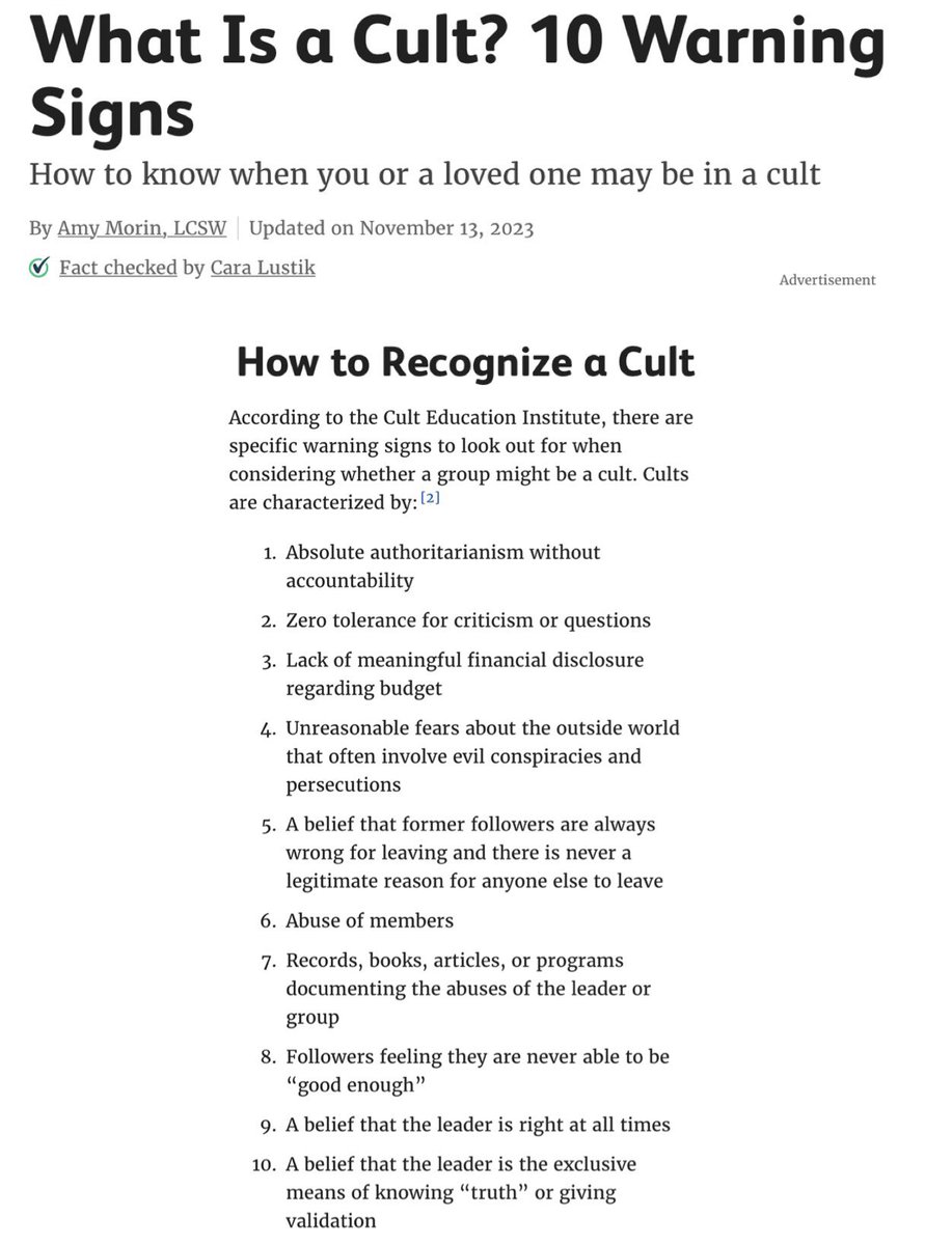 chimmyparky30's tweet image. Imagine being so triggered by people who wholeheartedly love the same person you claim to love because of a title. When you can’t defend/praise your fav bc then you’re an outsider. 
Guess what? You’re in a cult 

#LikeCrazyTo1B 
#LikeCrazyDeezerTop1 
#PJMs
#WithJiminTillTheEnd