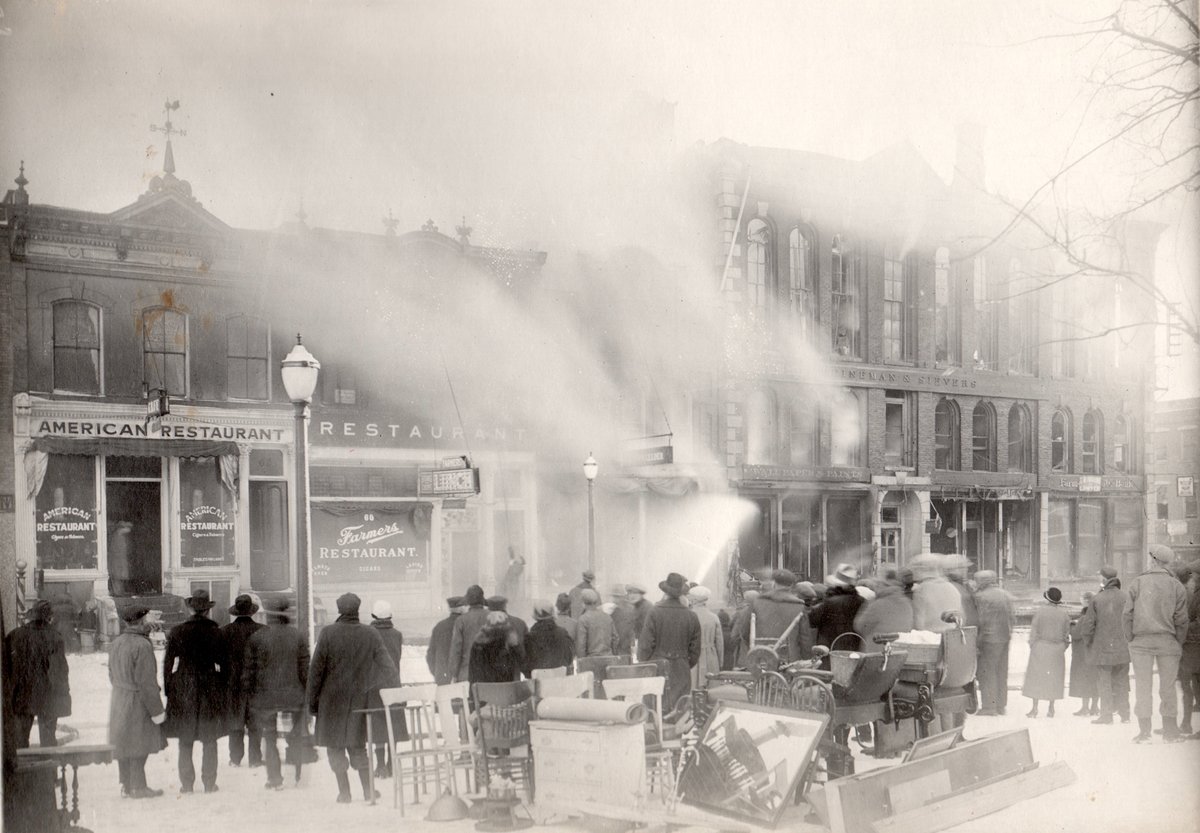 pocomuse's tweet image. Sign up at pocomuse.org to receive our monthly "Musings" e-mail update about PoCo Muse events (like the History Happy Hour on Mar. 6), exhibits, and Porter County history. 

Image: South Washington Street in Valparaiso during the Academy block fire in Feb. 1926