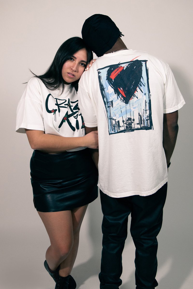 CCCrazykid_'s tweet photo. 3 MORE DAYS FAMILY 🔥
We welcome you to the CrazyKid Family 
Keep pushing that Peace &amp; Positivity 🫶🏾
https://t.co/h150zVEEuj 🖤 
#Lesshatemorelove 
#peaceandpositivity https://t.co/U1WHiJPGF4