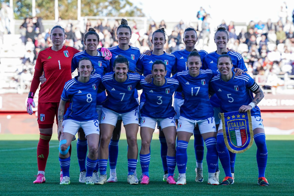 We fight till the end, keep going, girls! 🙌

🇮🇹0⃣-1⃣🏴󠁧󠁢󠁥󠁮󠁧󠁿

#ITAENG #Azzurre