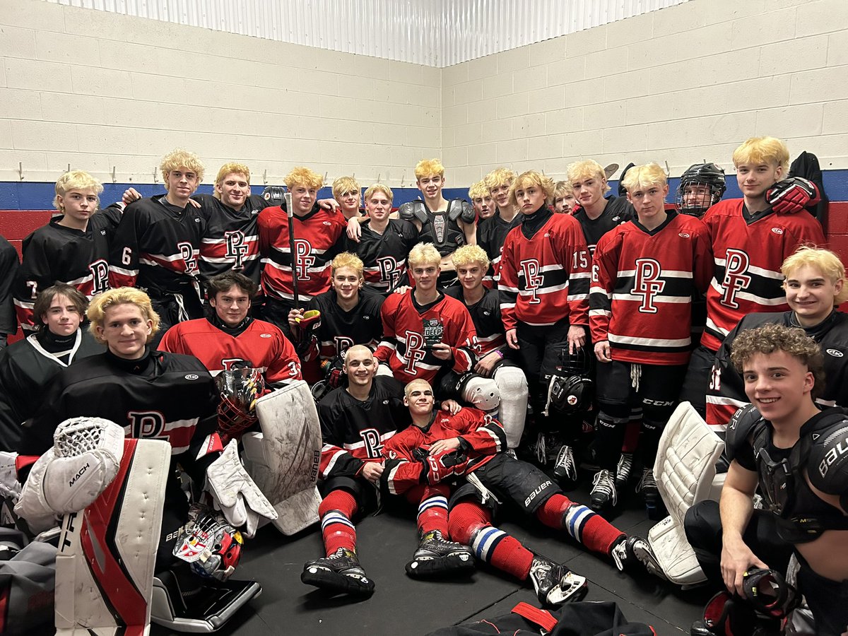 Congratulations to our Cardinals on being selected the Poland Spring Boys Hockey Team of the Week in Massachusetts! 

Thank you to @polandspringwtr for this honor.

#RollPope #PopeFrancisPrep #icerunsdeep