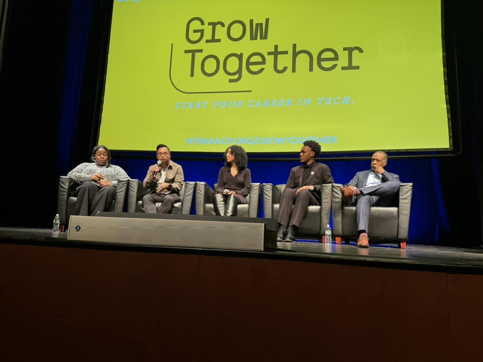 Grow Together Conference with @NYSNAACP and Google partnership at @SchomburgCenter on Feb 24 2024. Much congrats to Charles Johnson, NAACP, who organized the partnership. I always thank Dr Hazel Dukes, President, NYS NAACP. Honored to participate in such an important topic.