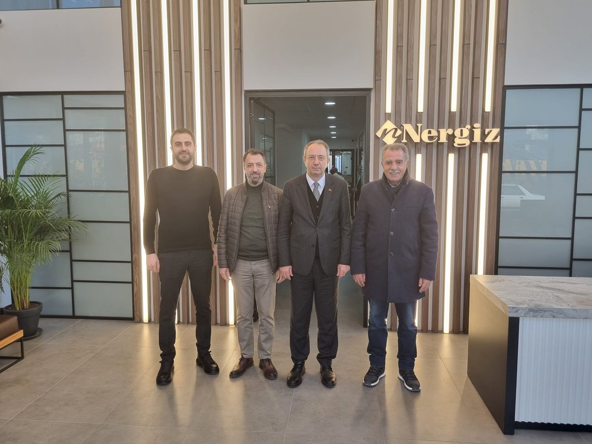 ahmetkarakis_'s tweet photo. Değerli hemşehrim Dilovası Kaymakamımız Sn. Dr.Metin Kubilay yeni şirket merkezimizi ziyaret etti.@kubilaymetin41 https://t.co/m6ITmtYFE1