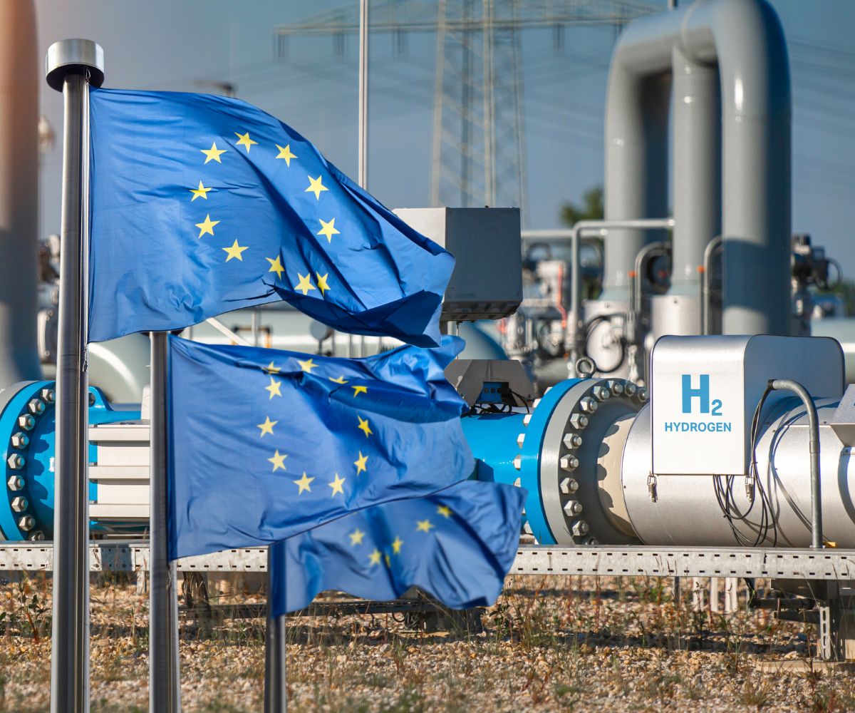 hydrogenfuelnew's tweet photo. ENERTRAG's 'Electrolysis Corridor' Fuels Hydrogen Infrastructure Growth
The horizon for renewable energy in Europe is brightening as the European...READ More #sustainableenergy #Germany #LargeScaleElectrolysis #REPowerEUplan #France
https://t.co/UrCeLuaitD https://t.co/QkePNisVao
