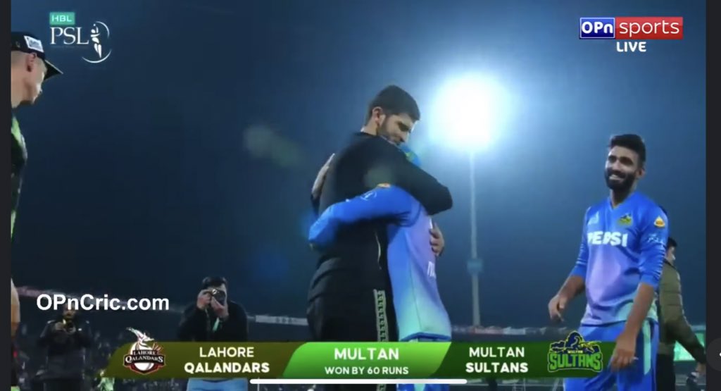 This hug will not get you back into the tournament۔
#MSvsLQ