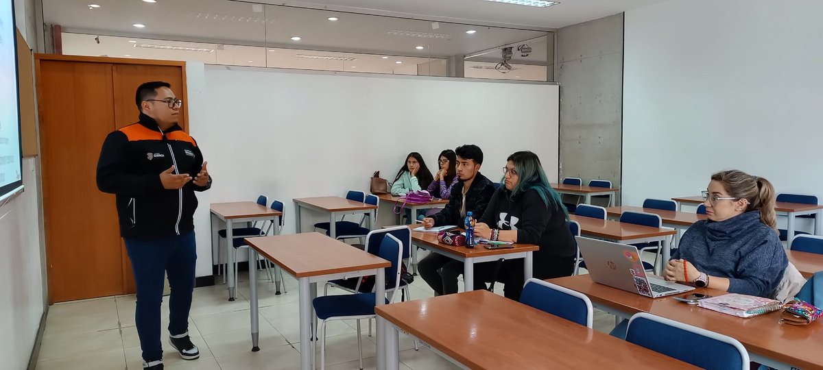 ¡#Noticiaspsicologia!  En esta semana se lleva a cabo la capacitación "Primeros Auxilios en Trauma" organizada por el Departamento de Gestión de Riesgos del Municipio de Cuenca.    

#PrimerosAuxilios #Seguridad #Cuenca