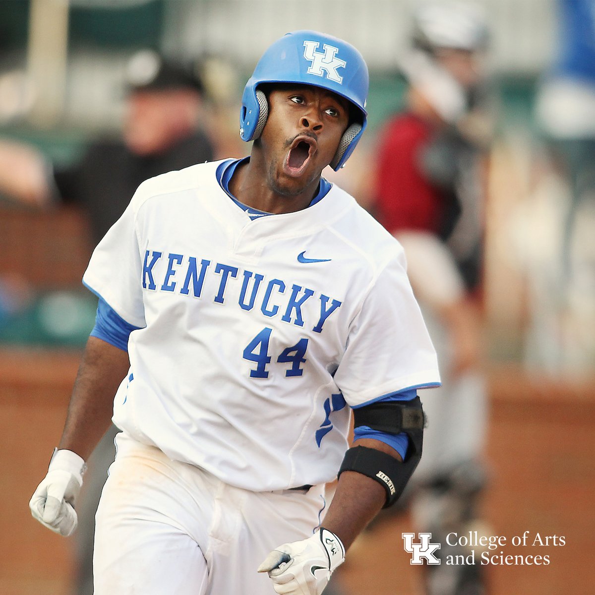 Dorian Hairston (former @ukbaseball and @ukengdept MFA) uses poetry to shed light on one of baseball's greatest players: Josh Gibson ⚾️ : bit.ly/49NdaYz 📸 : @ukathletics