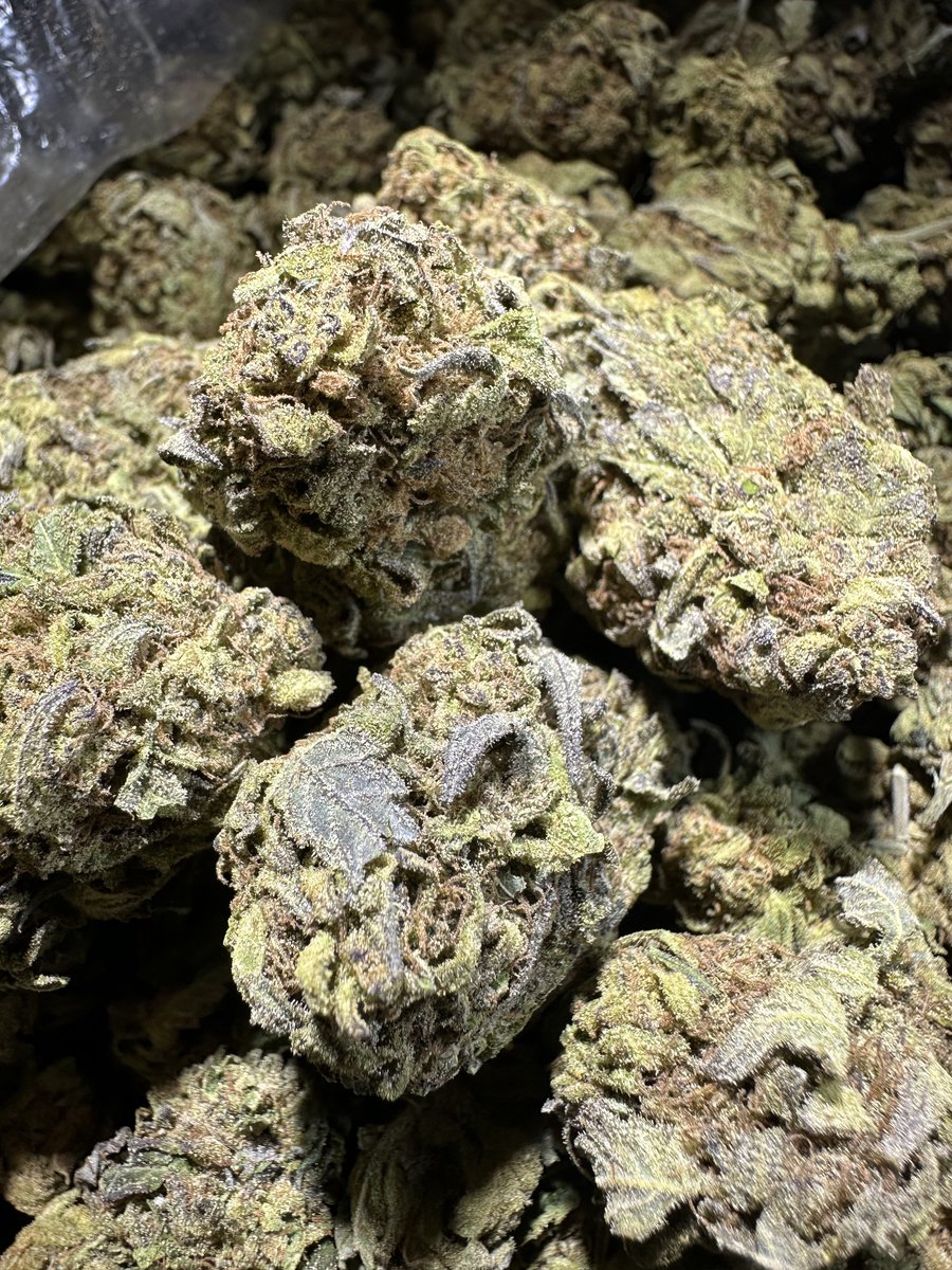 Giveaway!
Win 1oz Masonic Runtz

👉Like this post
👉Drop a comment 
Shares and Tags a very appreciated 
Goodluck #StonerFam