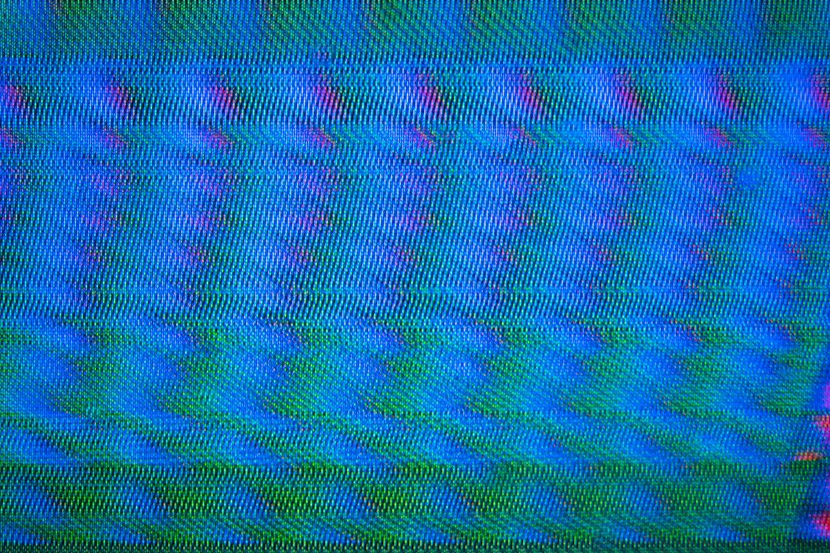 maniccarts's tweet photo. 4K VHS Noise Textures for FREE: https://t.co/oXG2NUCuCY