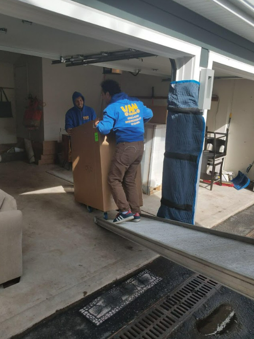 vanexpressnj's tweet image. Heading back home to Haledon, NJ? Our blog has tips to make your move stress-free. Explore helpful insights for a smooth return to Haledon!

vanexpressnj.com/tips-for-movin…

#movingbackhome #HaledonNJ #localmove #vanexpressnj