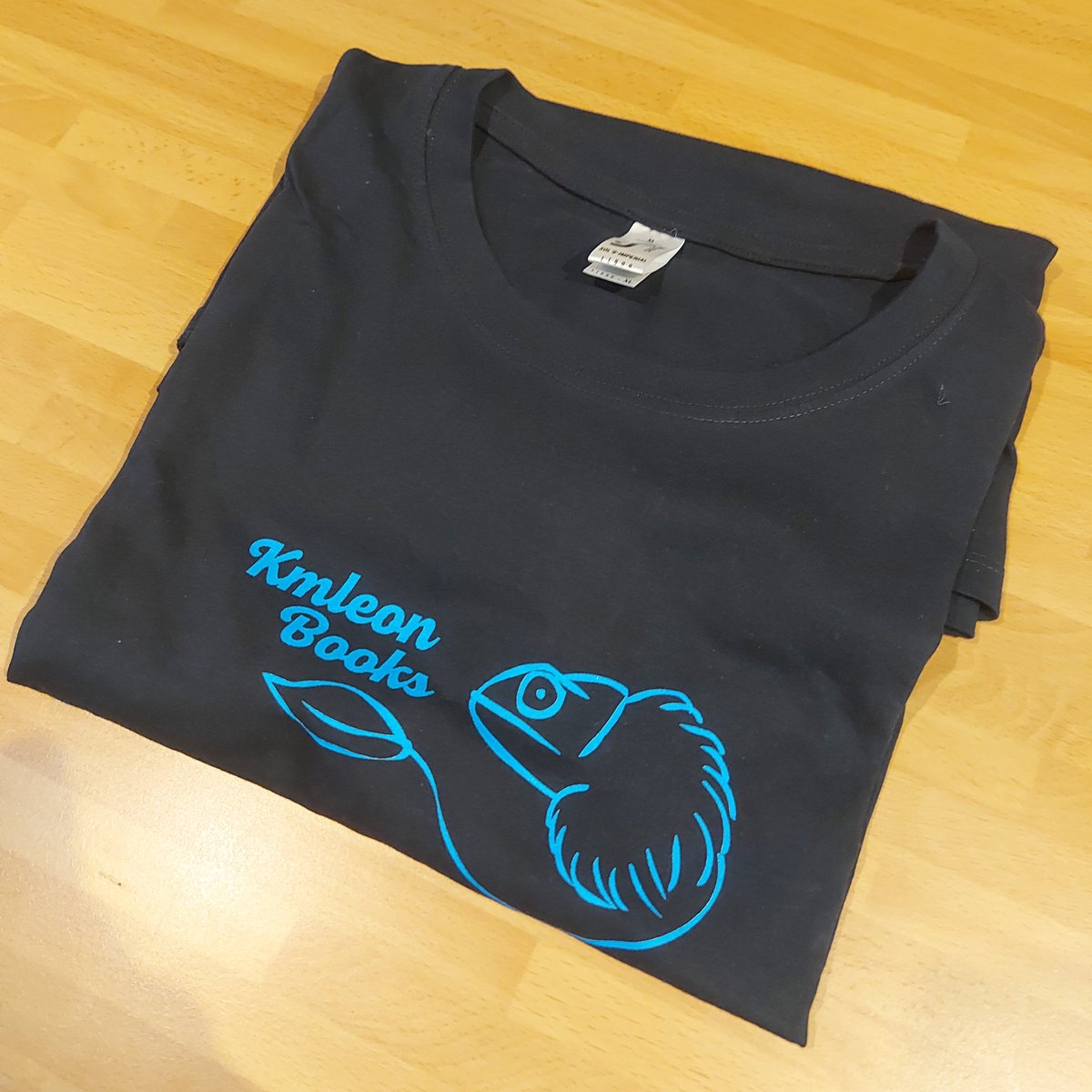 CuentoAntracita's tweet image. Uniforme preparado. Nos vemos en #LibroForumSevilla2024