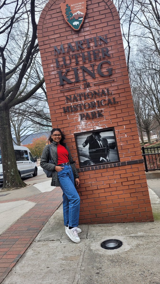 anabefelicio's tweet photo. Que dia único! #mlkcenter https://t.co/5NukFdjL4x