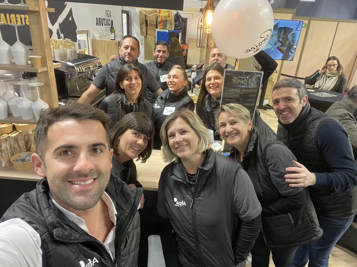 AFPA_CORSE's tweet image. 📣 L’Afpa Corsica présente au Salon International de l’Agriculture à Paris !

📸 Quelques photos de notre brasserie A Casetta …

Venez nous rencontrer au Hall 3, Espace Corse ! 💪🏻

🤝 @IsulaCorsica @ATC_corse #ODARC