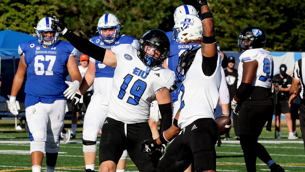 After a great conversation with @FBCoachTaylor, I am blessed to receive an offer from Eastern Illinois University! A.G.T.G. @JHMerrittJr @CoachPoe1914 @AllenTrieu @MohrRecruiting @JPRockMO @CoachC_STL #WeNotMe