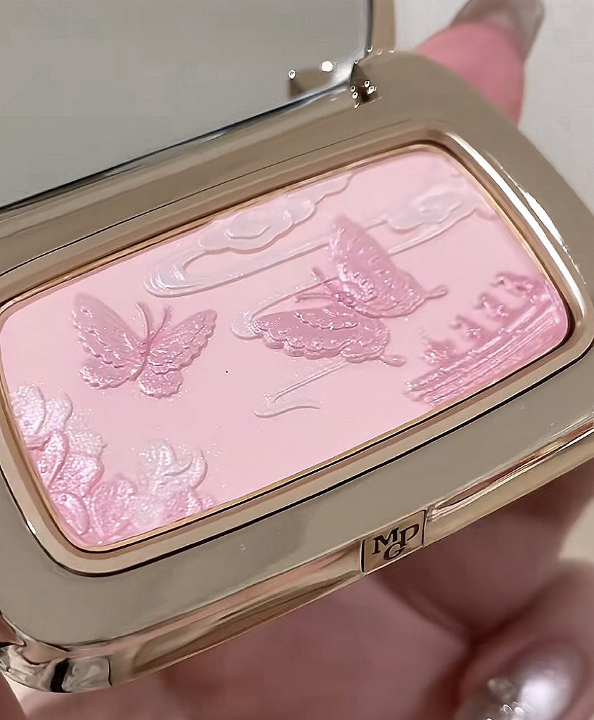 butterfly pink blush