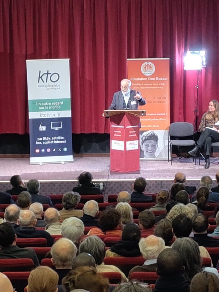 Quelle joie que Mgr Cristobal Lopez ait répondu à notre invitation de la  <a href="/Fond_DonBosco/">Fondation Don Bosco</a> pour parler de la joie de l'éducation et du dialogue interreligieux. <a href="/familledonbosco/">Famille de Don Bosco</a>