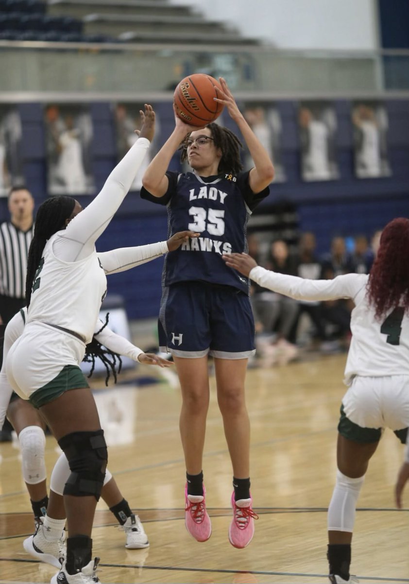 ⁦@TrinJackson08⁩ is a Unicorn…she can play any position…any time. She was also unanimously voted as a First Team All District player. Congrats Trin ⁦@PfISDAthletics⁩ ⁦@HawkNationHHS⁩ ⁦@ClubHendrickson⁩