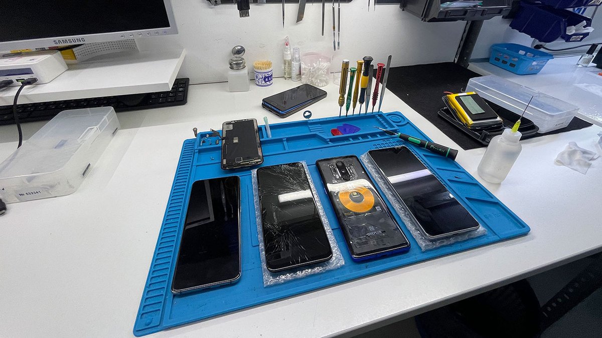 mfixua's tweet photo. Які телефони ремонтуються найбільше: лідери 2023 у MFIX - ТОП-5: https://t.co/JX2lAUInYG #телефони #які #ламаються #найчастіше #найбільше #ремонтують #топ5 #mfix https://t.co/TI5cYVsaa7