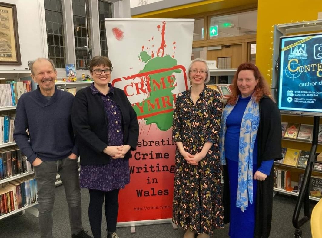 Well, my love for libraries only increases! Today I found that there were many lovely library loans of my two books (the third hadn't yet qualified!) Thank you to anyone who borrowed my books in whatever format ❤️ (Here I am last week @penarthlibrary with @CrimeCymru buddies!)